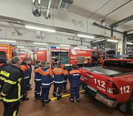 Die Einsatztechnik der Wachmannschaft in der Fahrzeughalle
