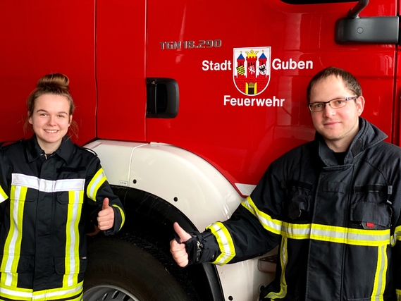 Amtseinführung der stellv. Stadtjugendfeuerwehrwartin Lea Prüfer mit Stadtjugendfeuerwehrwart Guben Nico Hammel