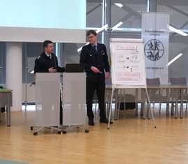 René Ziesmer und Alexander Mohaupt stellten die Ergebnisse ihres Workshops eindrucksvoll vor.