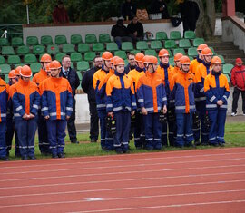 Jugendfeuerwehren bei der Eröffnung