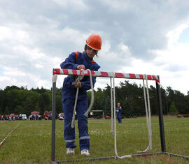 das Knotengestell bei der Gruppenstafette