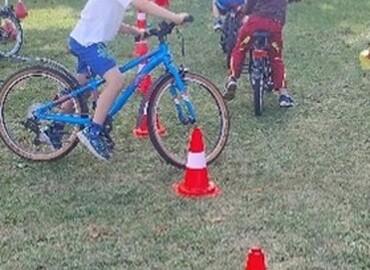 Im Fahrradparcours lernten alle den sicheren Umgang mit ihrem Fahrrad