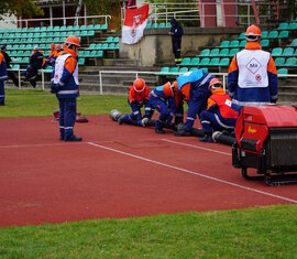 Aufbau der Saugleitung für die Wasserentnahme offenes Gewässer bei der Disziplin "FwDV 3" bei der Abnahme der Leistungsspange