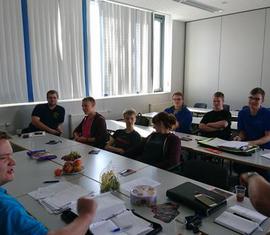 Sitzung des Jugendforums SPN mit Gästen aus Cottbus im Schulungsraum der Wache 1 Berufsfeuerwehr Cottbus.
