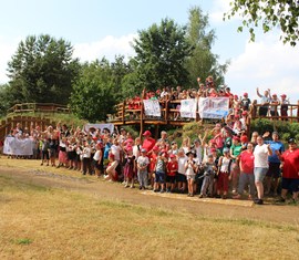 Alle Piraten versammelt zu einem Gruppenbild