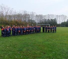 Antreten der Gruppen zur Eröffnung der Abnahme der Leistungsspange
