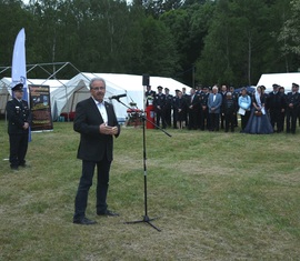 Landrat Harald Altekrüger überbringt in seiner Heimatstadt seine Grüße an die Lagerteilnehmer