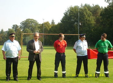 Eröffnung gemeinsam mit dem KBM Kätzmer, dem Landrat Altekrüger, dem FBL Kinder in der Feuerwehr Hammel, dem KJFW Krause und dem stellv. KJFW Buder.