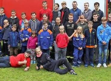 Zu einem gemeinsamen Feuerwehrjugendcamp haben sich die Nachwuchsfeuerwehrleute aus Guben, Bresinchen, Krayne, Taubendorf und Groß Gastrose am Wochenende getroffen.
