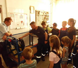 Von den Atemschutzgeräten hängt die Sicherheit und Gesundheit der Feuerwehrleute ab.