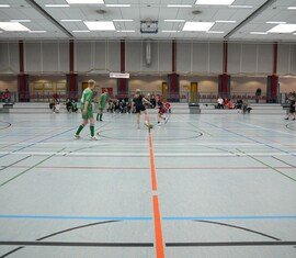 Spielbetrieb in der Mehrzweckhalle des Landkreises Spree-Neiße am Gymnasium Forst (Lausitz)